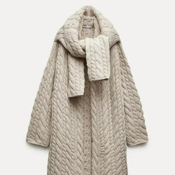Zara Jackets & Blazers - ZARA 100% WOOL CABLE KNIT COAT